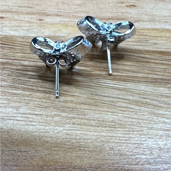 Bow earrings - Picture 4 of 4